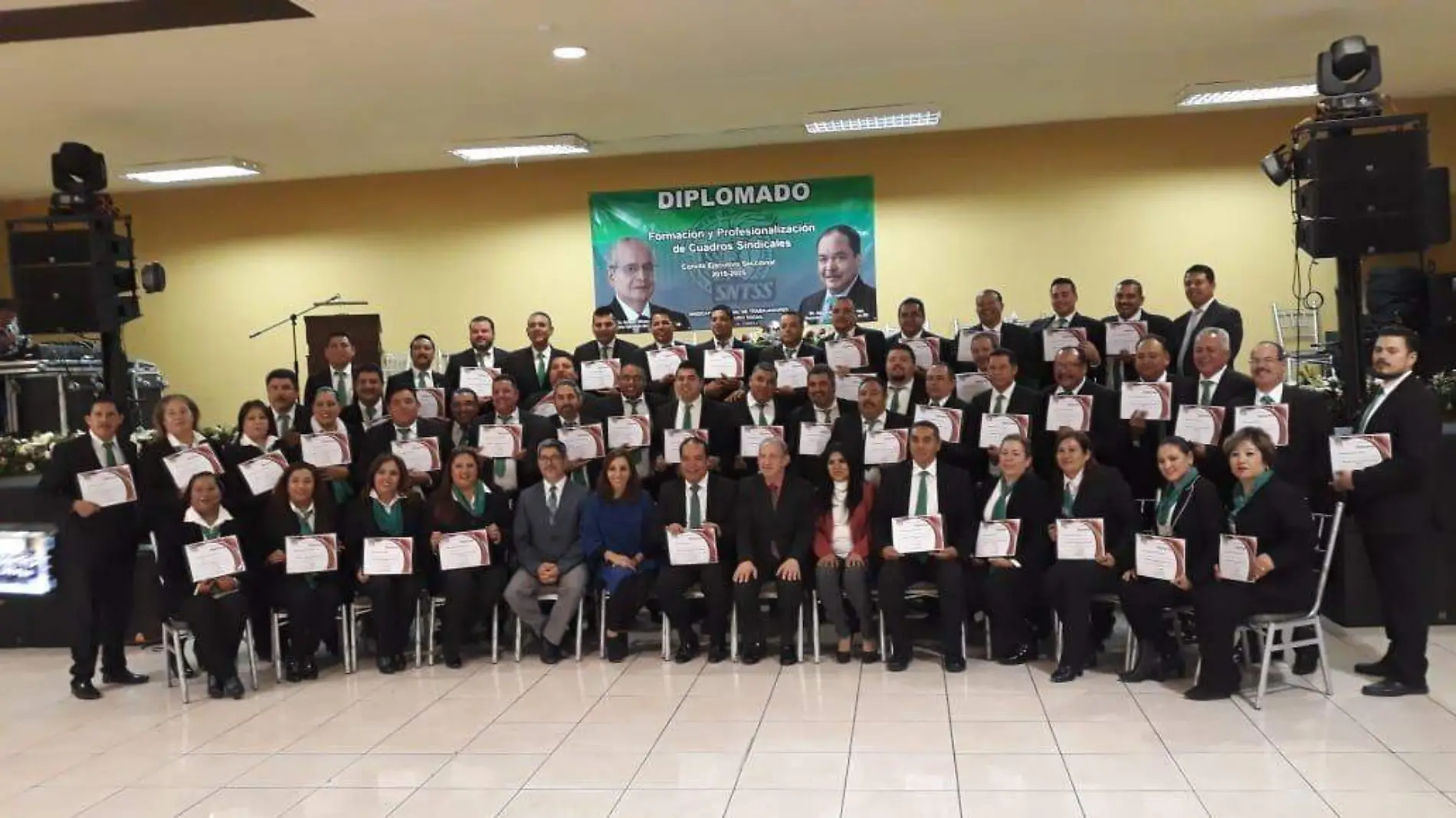 13 Se gradúan cuadros sindicales del SNTSS Seccion XII –Coahuila